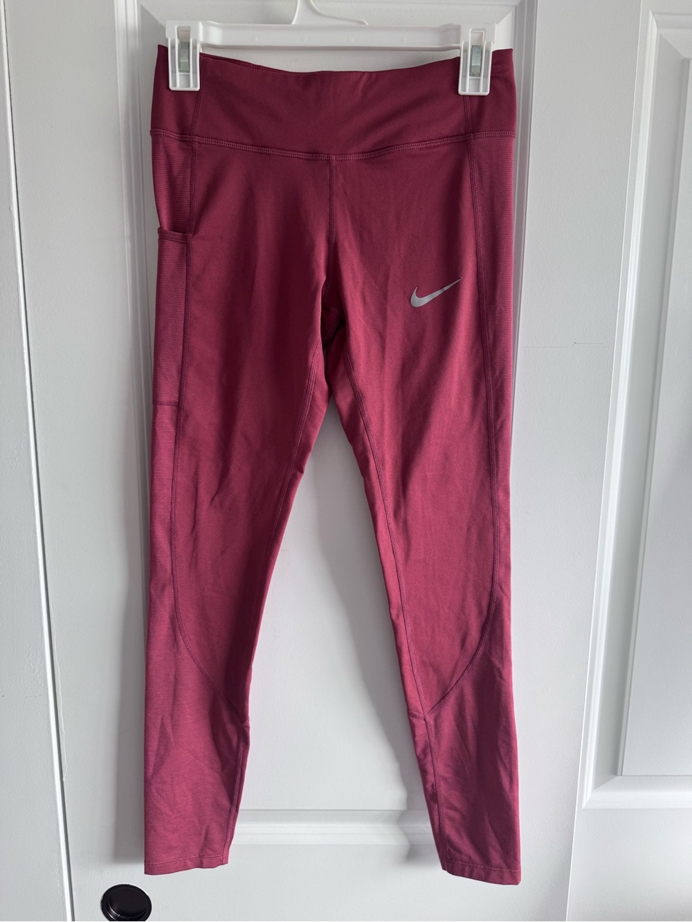 Nike Burgundy Women's Leggings with Side Pocket